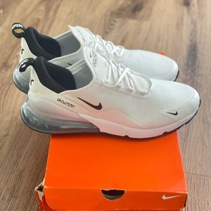 Men’s Nike Airmax golf shoes